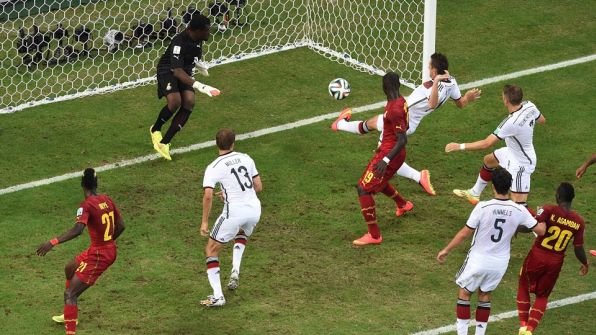 Gol histórico de Klose que igualou o placar para a Alemanha contra Gana (Foto: Francois Xavier Morit) Gol histórico de Klose que igualou o placar para a Alemanha contra Gana (Foto: Francois Xavier Morit)