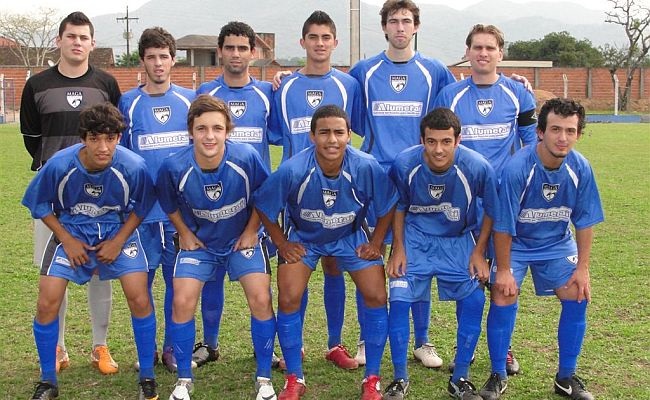 O Maga Esporte Clube, de Indaial-SC, levou três anos pra conseguir a primeira vitória, na 3ª divisão catarinense (Foto: Divulgação)