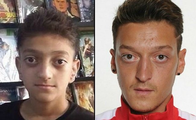 Fala sério... Esse menino da Malásia não é a cara de Mesut Özil? Será filho dele? (Fotos: Reprodução) Fala sério... Esse menino da Malásia não é a cara de Mesut Özil? Será filho dele? (Fotos: Reprodução)