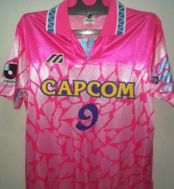 2-cerezo-osaka-home-football-shirt-1998