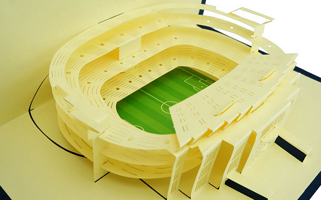 Estádios ganham cartão de papel 3D