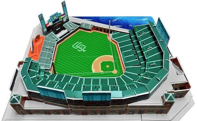 Empresa lança miniaturas da MLB e NFL