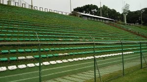 O estádio do J. Malucelli tem capacidade de 4,2 mil lugares (Foto: Rafael Luis Azevedo/Verminosos por Futebol)