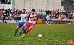 O Campeonato Amador de Curitiba possui duas divisões (Foto: Dudu Nobre/Do Rico ao Pobre)
