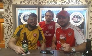 Torcida Arsenal Fortaleza se reuniu em degustação de cervejas especiais (Foto: Divulgação)