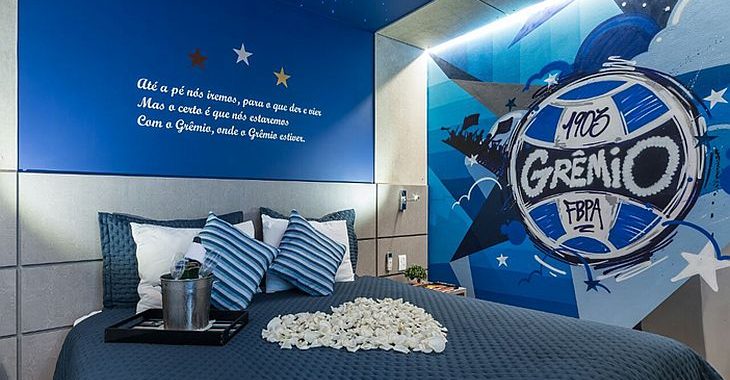 Hotel de Porto Alegre lança suíte temática do Grêmio