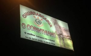 A churrascaria O Corinthiano é bastante conhecida em Tauá (Foto: Juliano de Medeiros)