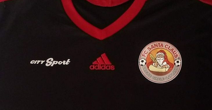 Saiba onde comprar camisas do FC Santa Claus, o time da cidade do Papai Noel
