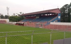 O bairro do Nacional nunca abraçou o clube, a exemplo do Juventus (Fotos: Rafael Luis Azevedo/Verminosos por Futebol)