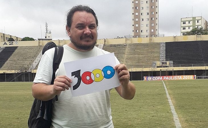 Fernando viu o jogo de nº 3.000 na vida em 2019: São Bernardo x Linense (Foto: Acervo pessoal)