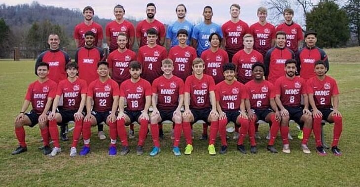 TCC investiga os motivos do sucesso do futebol universitário dos Estados Unidos