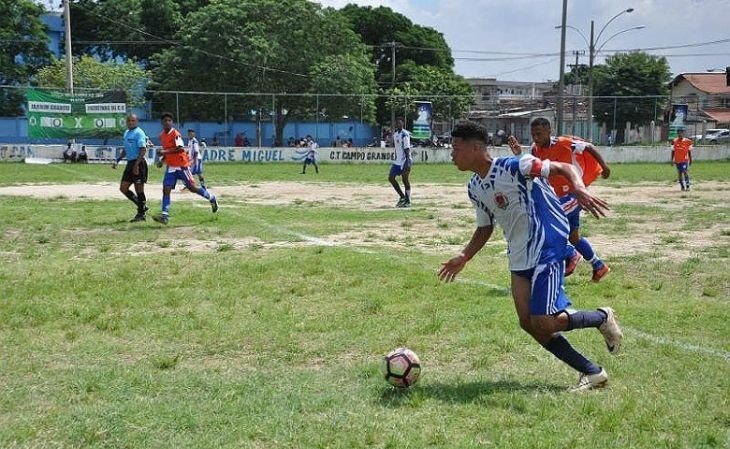 Futebol no Brasil: como esse esporte se tornou tão popular? - Ajudôu