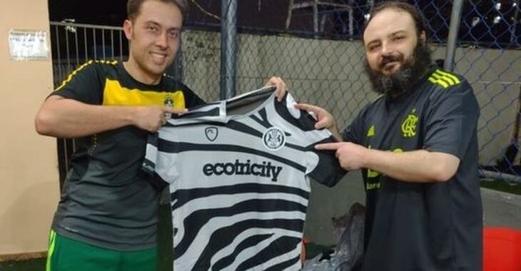 Brasileiro vegano vira torcedor do Forest Green, o 1º “clube verde” do mundo