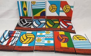 Rafael tem mais de 120 livros publicados, sendo cerca de 80 livros de futebol (Foto: Divulgação)