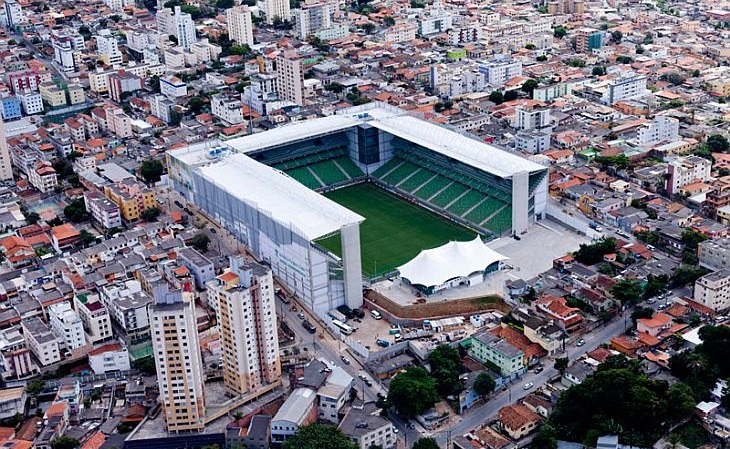 O Independência, reformado para a Copa de 2014, foi construído pela prefeitura para a Copa de 1950 (Foto: Estadios.net)