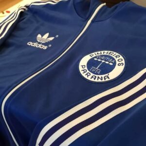 Camisas retrô de times que originaram o Paraná Clube (Foto: Divulgação)