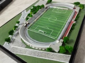 Dirceu recebe encomendas de maquetes por Facebook ou Whatsapp (Foto: Divulgação)
