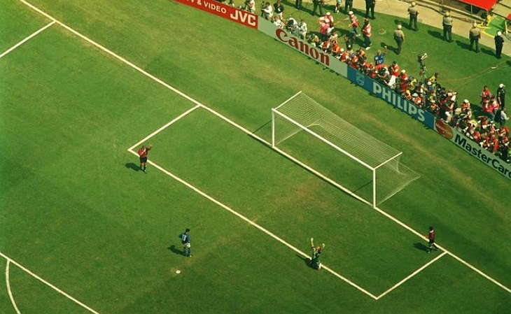 1994 marcou a primeira Copa do Mundo decidida nos pênaltis (Foto: Fifa)