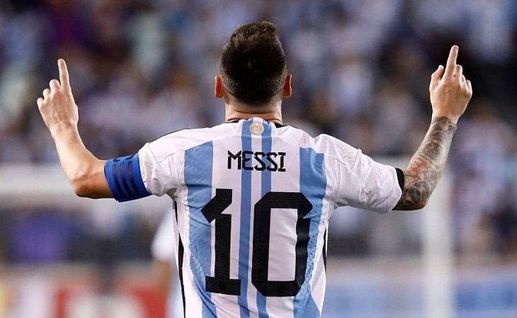 Campeão, Messi supera a quantidade de gols de Pelé em Copas do Mundo