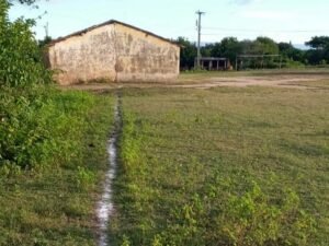 Você nunca viu um campo como esse (Foto: Inácio Augusto/Especial para Verminosos por Futebol)
