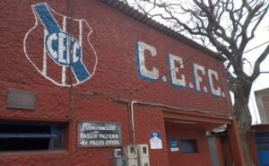 O estádio Luis Mendéz Piana pertence ao Miramar Misiones (Foto: Arison Paulo de Oliveira)