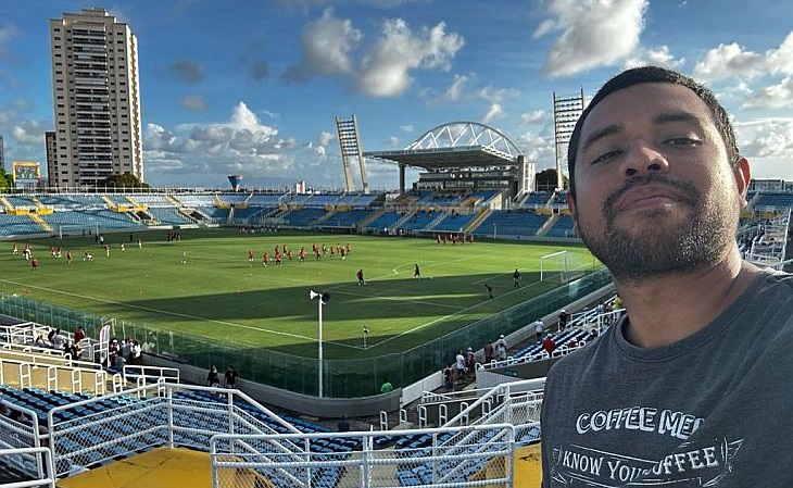 Raphael Caminha conferiu 60 estádios brasileiros em 2023 (Foto: Acervo pessoal)