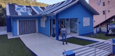Torcedora constrói uma “casa do Grêmio” no interior de Santa Catarina
