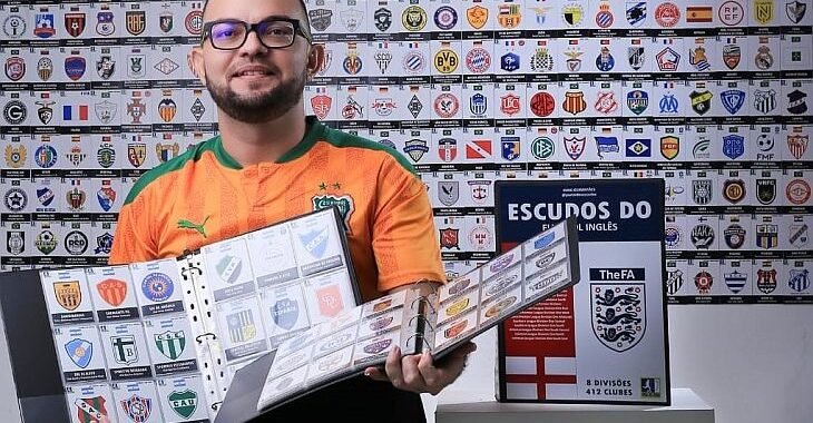 Colecionador com 20 mil escudos vende cards com emblemas de futebol