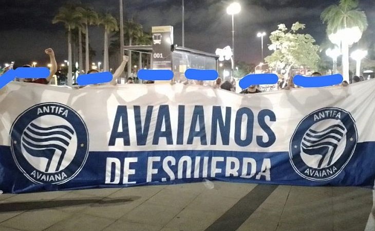 Torcida organizada do Avaí oferece cursinho gratuito para o Enem