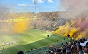O estádio do Peñarol é um programa indispensável em Montevidéu (Foto: Acervo pessoal)