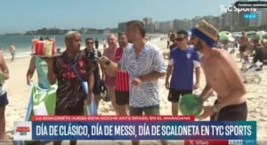 O carioca Ilson Lira Guimarães é conhecido como Mão de Bandeja, por sua habilidade curiosa (Foto: Acervo pessoal)