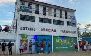 O estádio Farroupilha homenageia a rebelião gaúcha do século 19 (Foto: Reprodução)