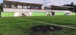 A temporada 2021/2022 do Campeonato Ucraniano não foi concluído (Foto: Stadioners)
