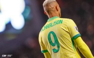 Enfrentar adversários com estilos tão diferentes permite testar adaptabilidade (Foto: @rafaelribeirorio/CBF)