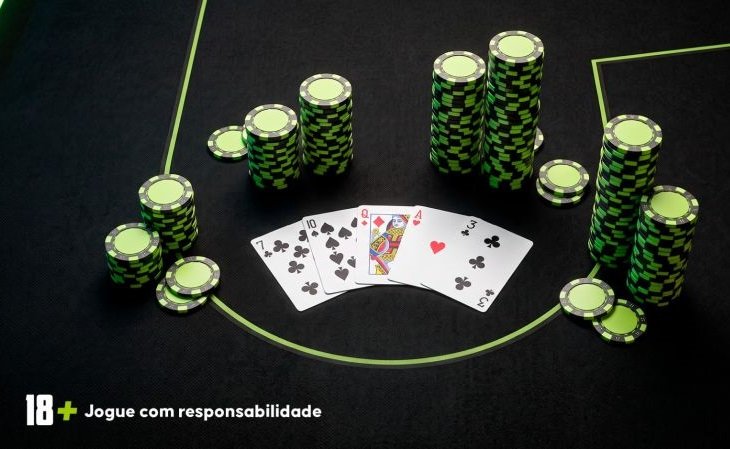 Pot odds expressam uma relação numérica entre o valor do pote e o valor necessário para seguir na mão (Foto: Divulgação)